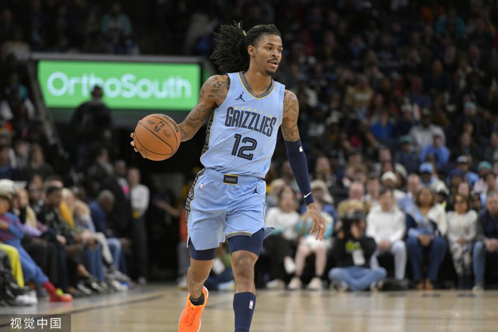 用头球取得 用头球取得