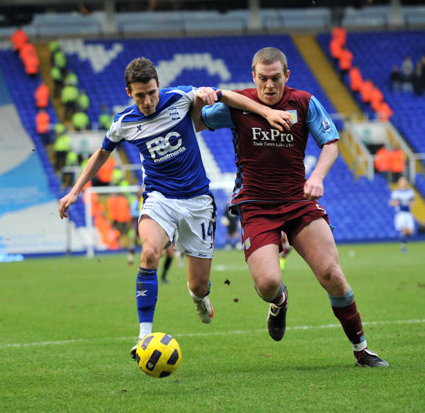 由于他的高 由于他的高